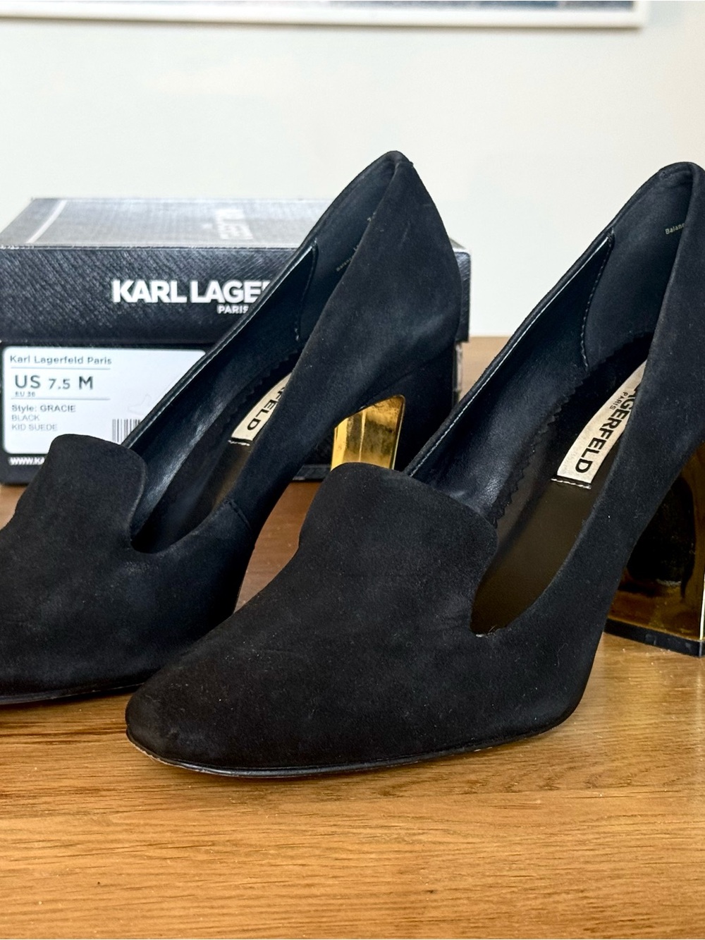 Karl Lagerfeld Gracie Black Suede Gold Metallic Block Heel Pumps Size 7.5